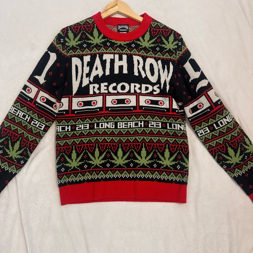 Men's Sweater - Black and Red Def Row Vintage